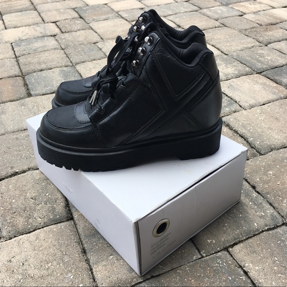 💜SOLD💜 - Picture 2 of 3